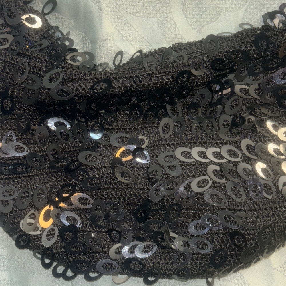 CROCHETED HANDBAG… BLACK SAC LIKE NYLON SHOULDER BAG WITH 
NY